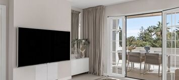 Penthouse for sale in Puente Romano