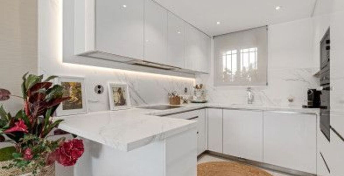 Penthouse for sale in Puente Romano