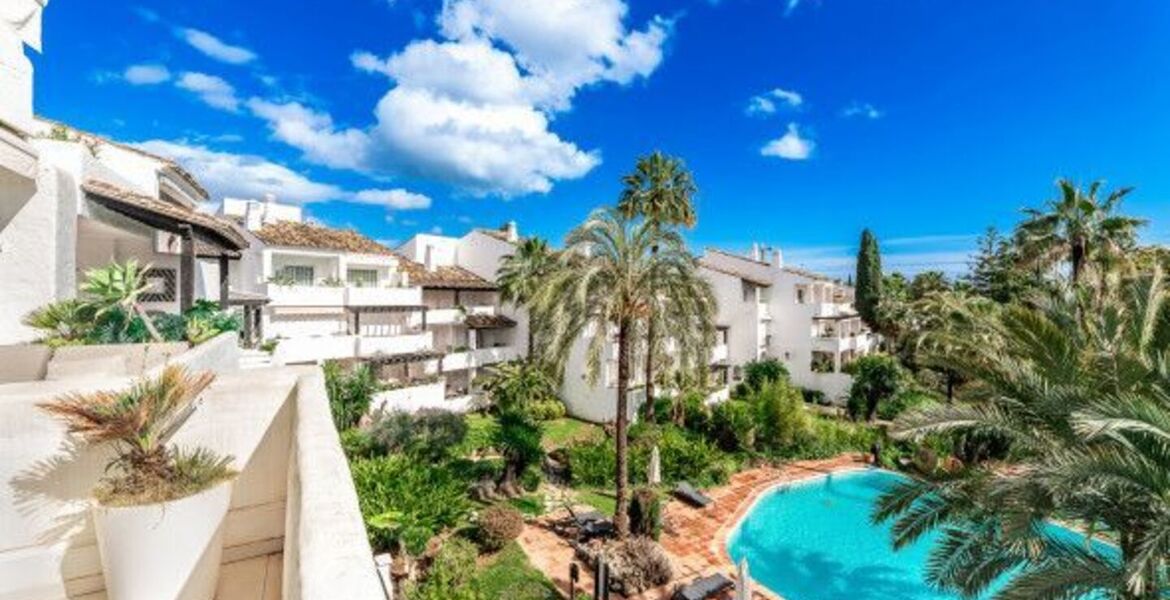 Penthouse for sale in Puente Romano