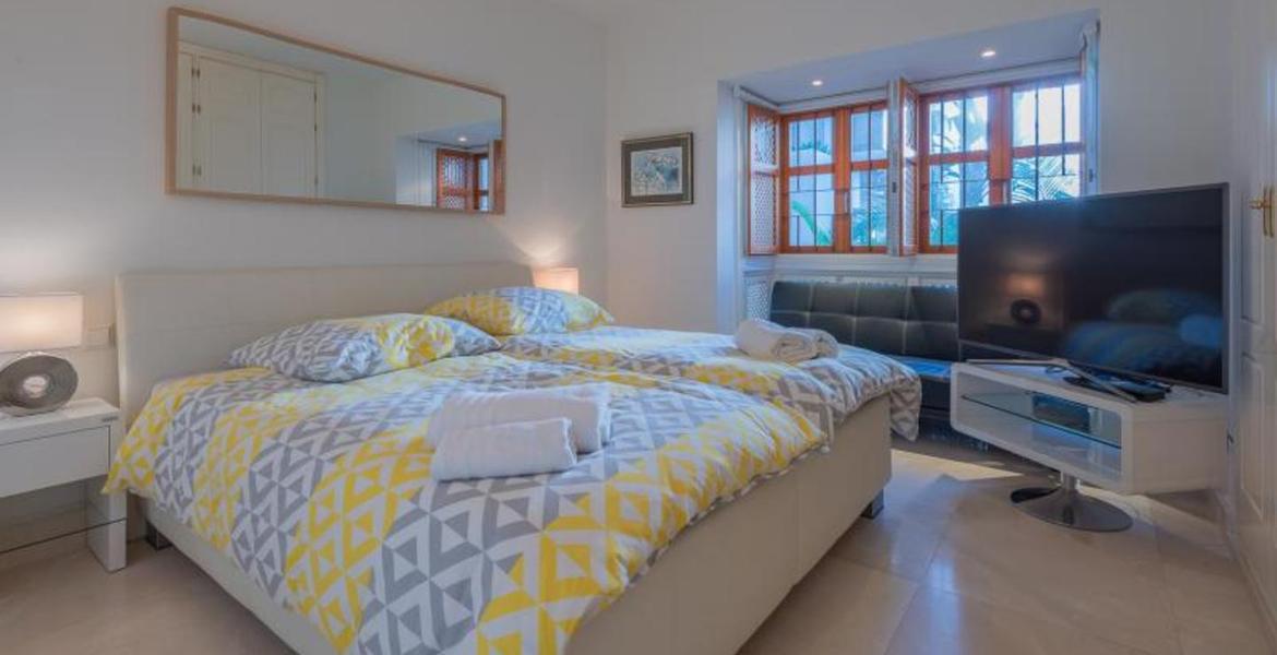 Excepcional apartamento en primera línea de playa 