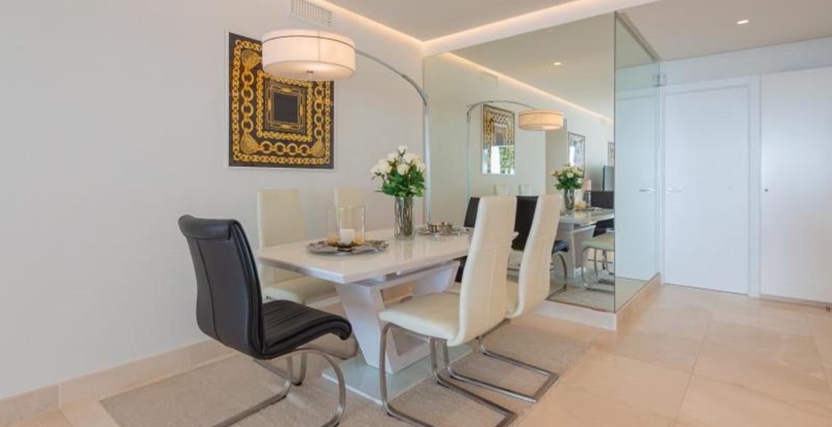 Excepcional apartamento en primera línea de playa 