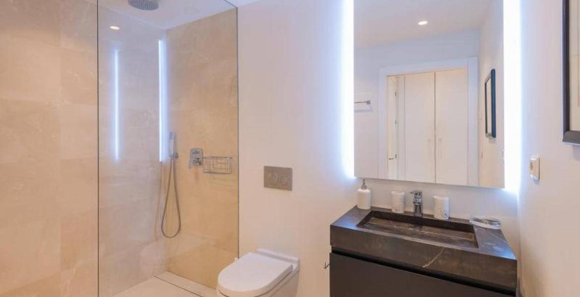 Excepcional apartamento en primera línea de playa 